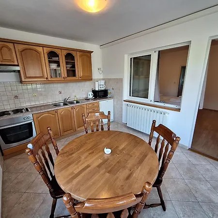Vera Appartement *